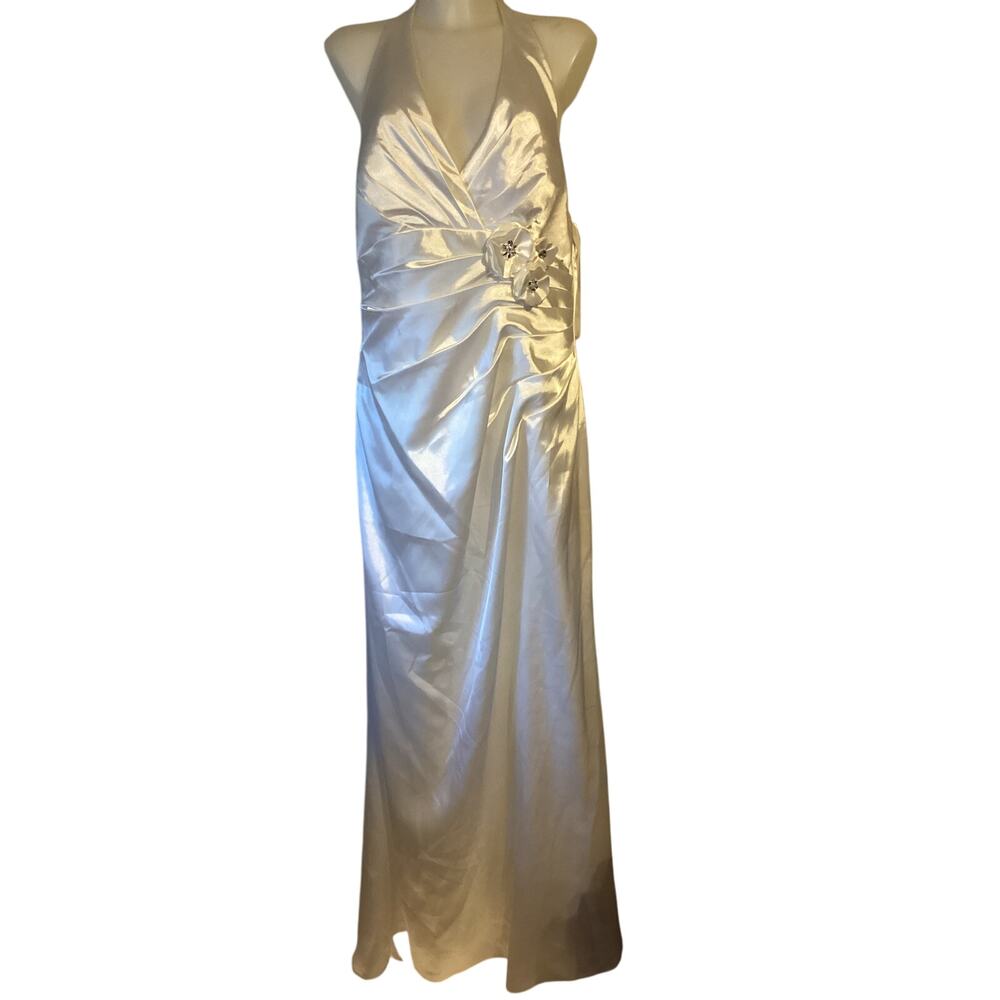 2701 NWT P49015 JASMINE Halter Neckline Long Bridesmaid Dress w/Flower